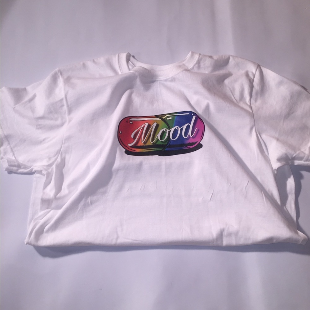 🆕Gay pride shirt - Picture 2 of 3